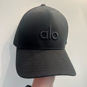 Alo trucker hat